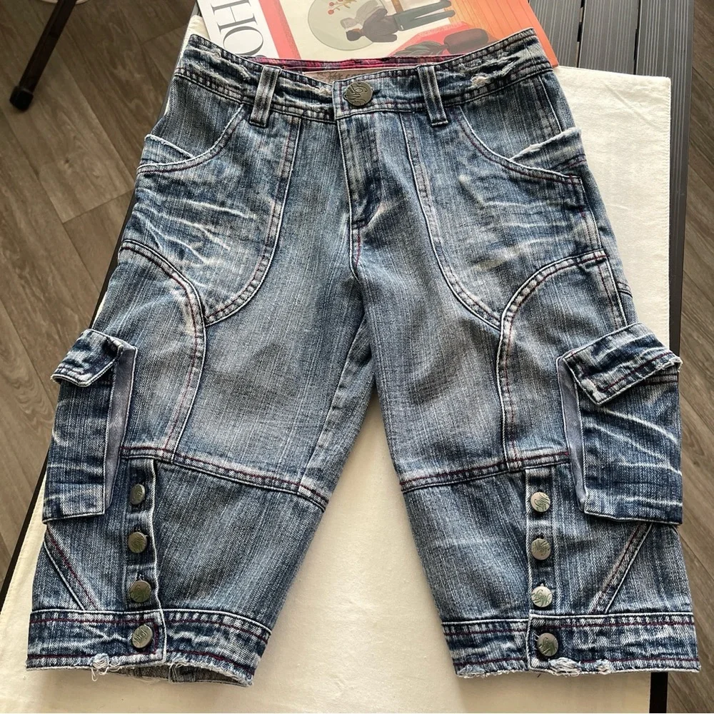 Blue Midi Denim Embroidery Pants Size: 28 - Picture 3 of 15